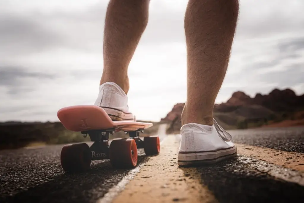 SharePoint Agents with Microsoft 365 Copilot: Use Cases, Examples, and Guide 7 skateboard 7270418 1920