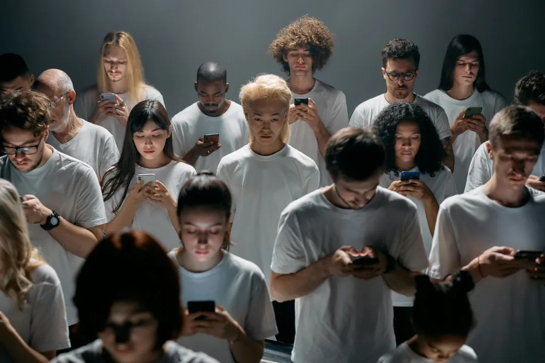 How to Secure Your Online Meetings: NCSC Guidance for SMEs 6 pexels cottonbro 8088443