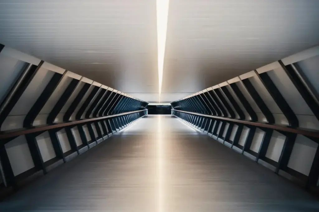 Amazon Bedrock Flows announces preview of persistent long-running execution and inline-code support